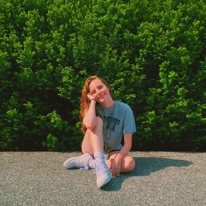 Meet your Posher, Joely